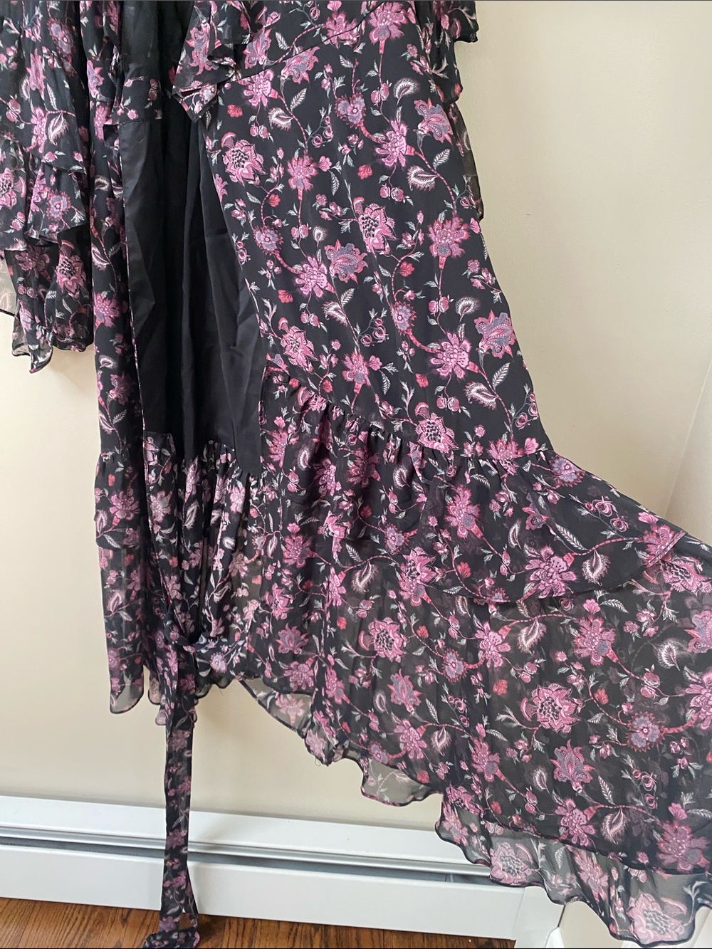 Amur Black Pink Floral Organic Silk Ruffled Dress Size 8 - Picture 7 of 10
